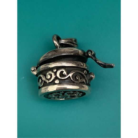 Prayer Box Round Ornate Sterling Silver Jewelry Charm #faith - Picture 1 of 6